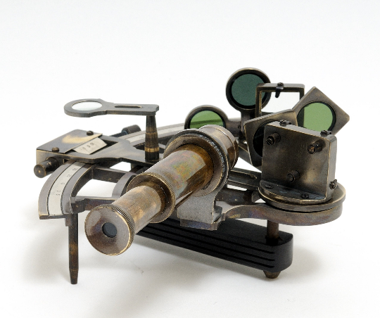 Nautical Sextant in leather case (Small)