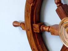 Load image into Gallery viewer, Deluxe Class Wood and Brass Decorative Ship Wheel 18&quot;