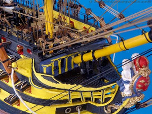 HMS Victory Limited Tall Model Ship 38