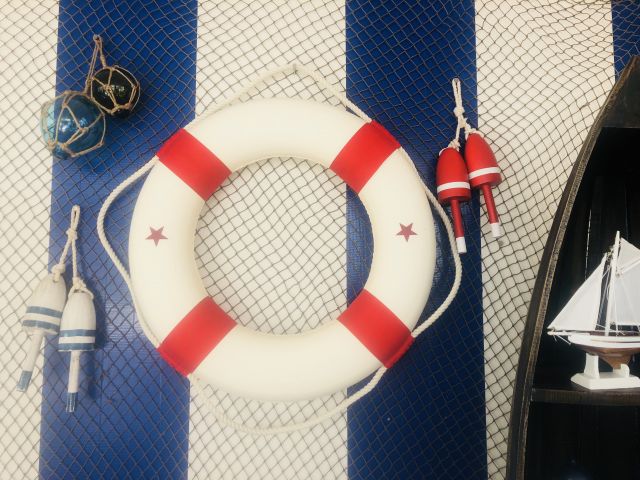 Classic White Decorative Lifering with Red Bands 20