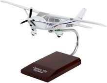 Load image into Gallery viewer, Cessna 182 Skylane 1/32 Model Custom Made for you