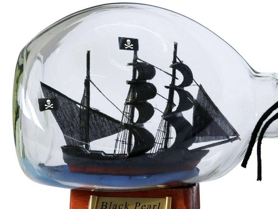 Black Pearl Pirate Ship in a Glass Bottle 7