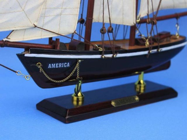 Wooden America Model Sailboat Decoration 16""
