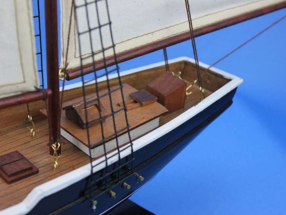 Wooden Bluenose Model Sailboat Decoration 24"