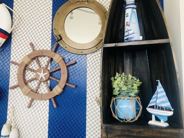 Rustic Wood Finish Decorative Ship Wheel with Starfish 18
