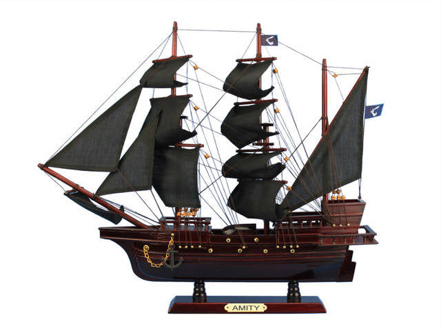 Wooden Thomas Tew's Amity Model Pirate Ship 20